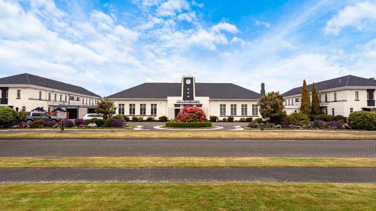 Wigram Hotel Christchurch Bagian luar foto