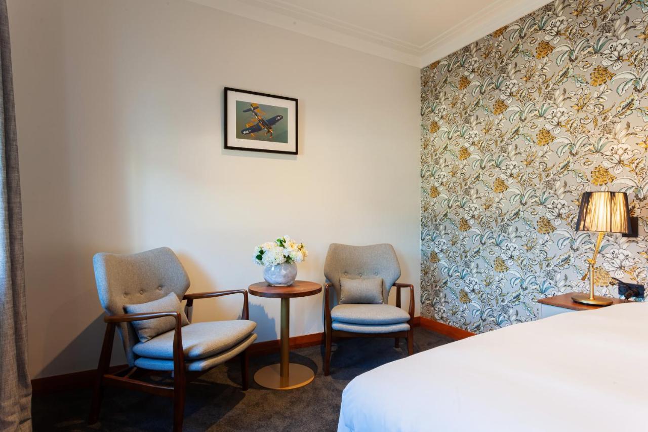 Wigram Hotel Christchurch Bagian luar foto