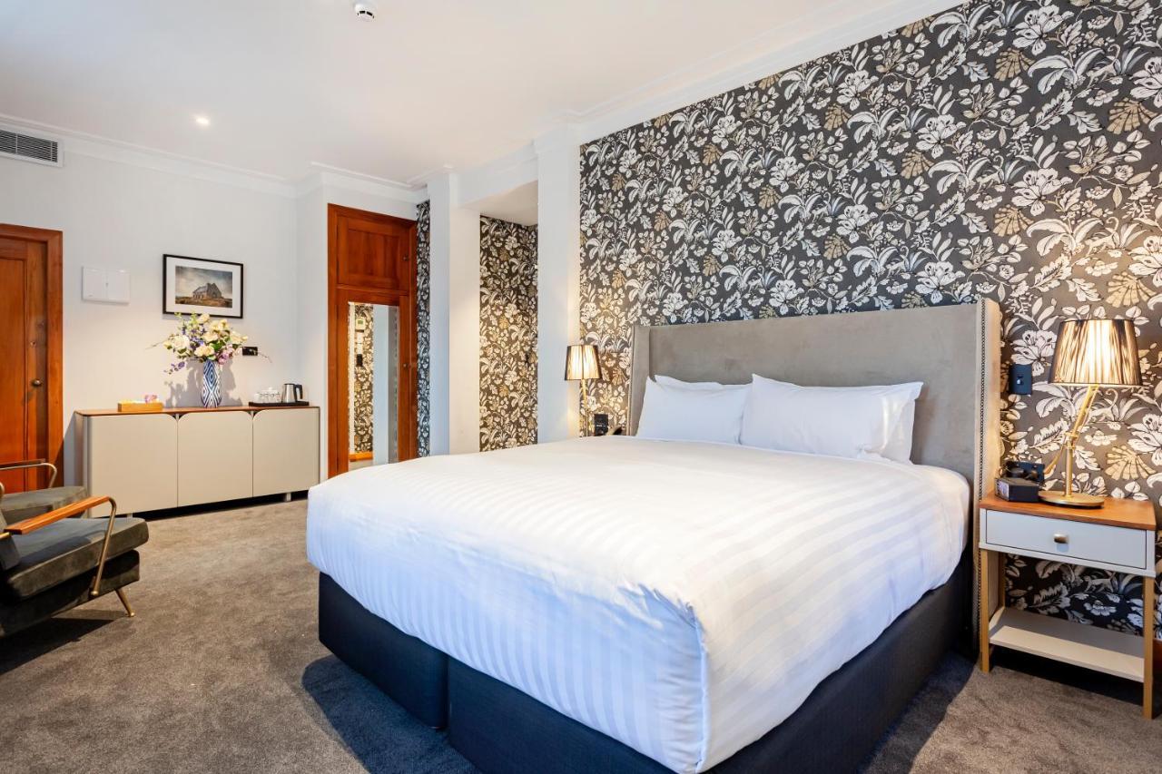 Wigram Hotel Christchurch Bagian luar foto